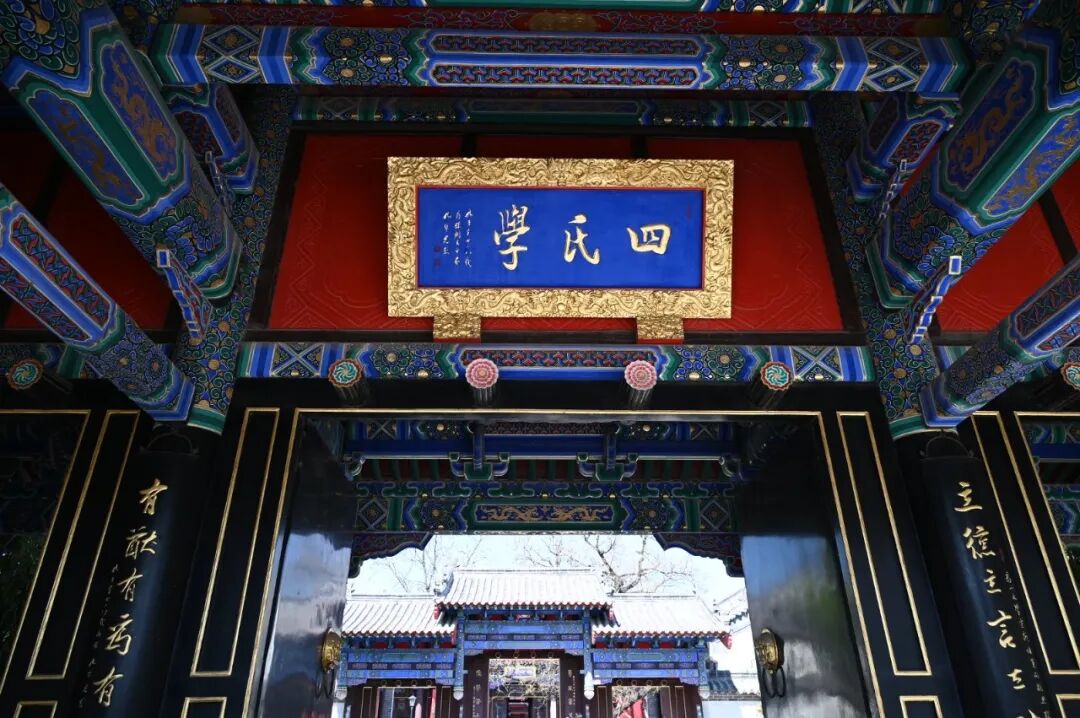 05.jpg