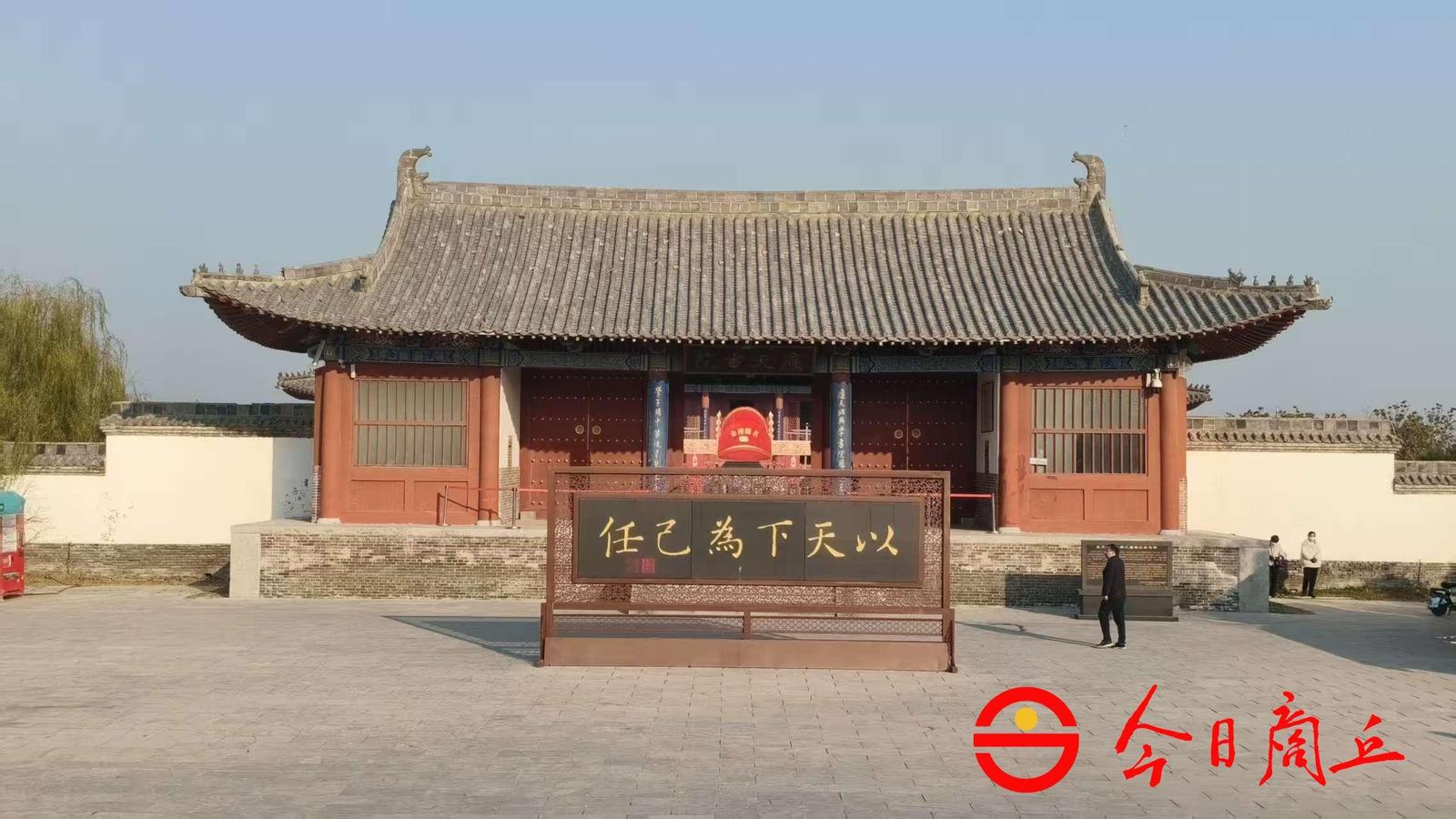 02.jpg