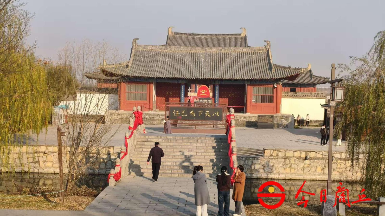 03.jpg