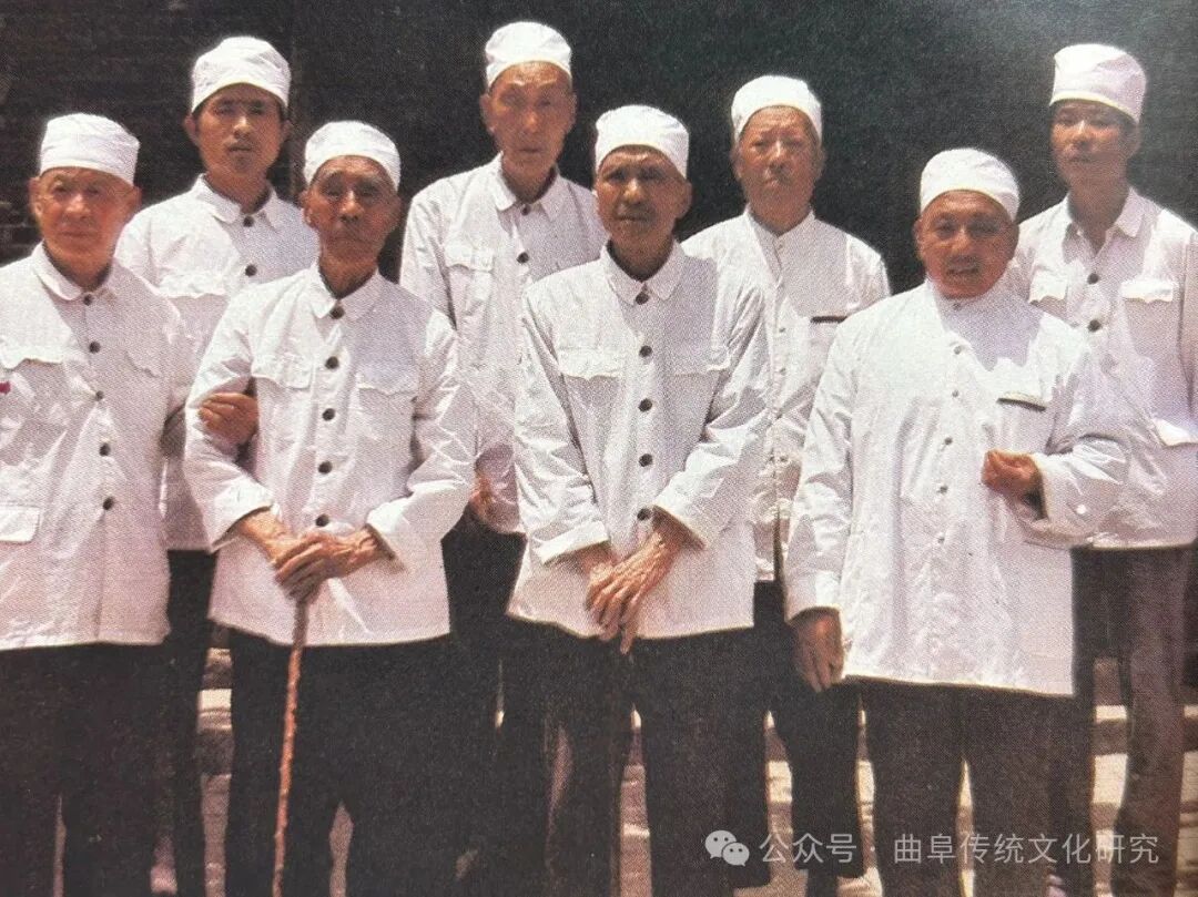 01.jpg